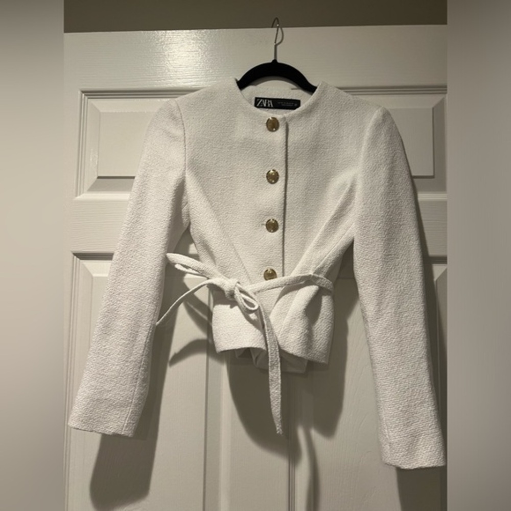 Zara White Textured Tie-Waist Blazer with Gold Buttons